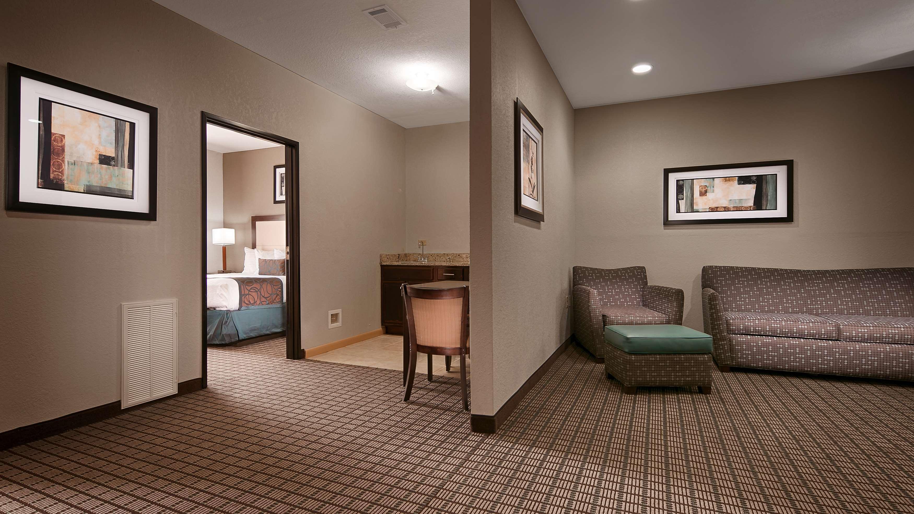 Best Western Plus - Magee Inn & Suites Eksteriør bilde