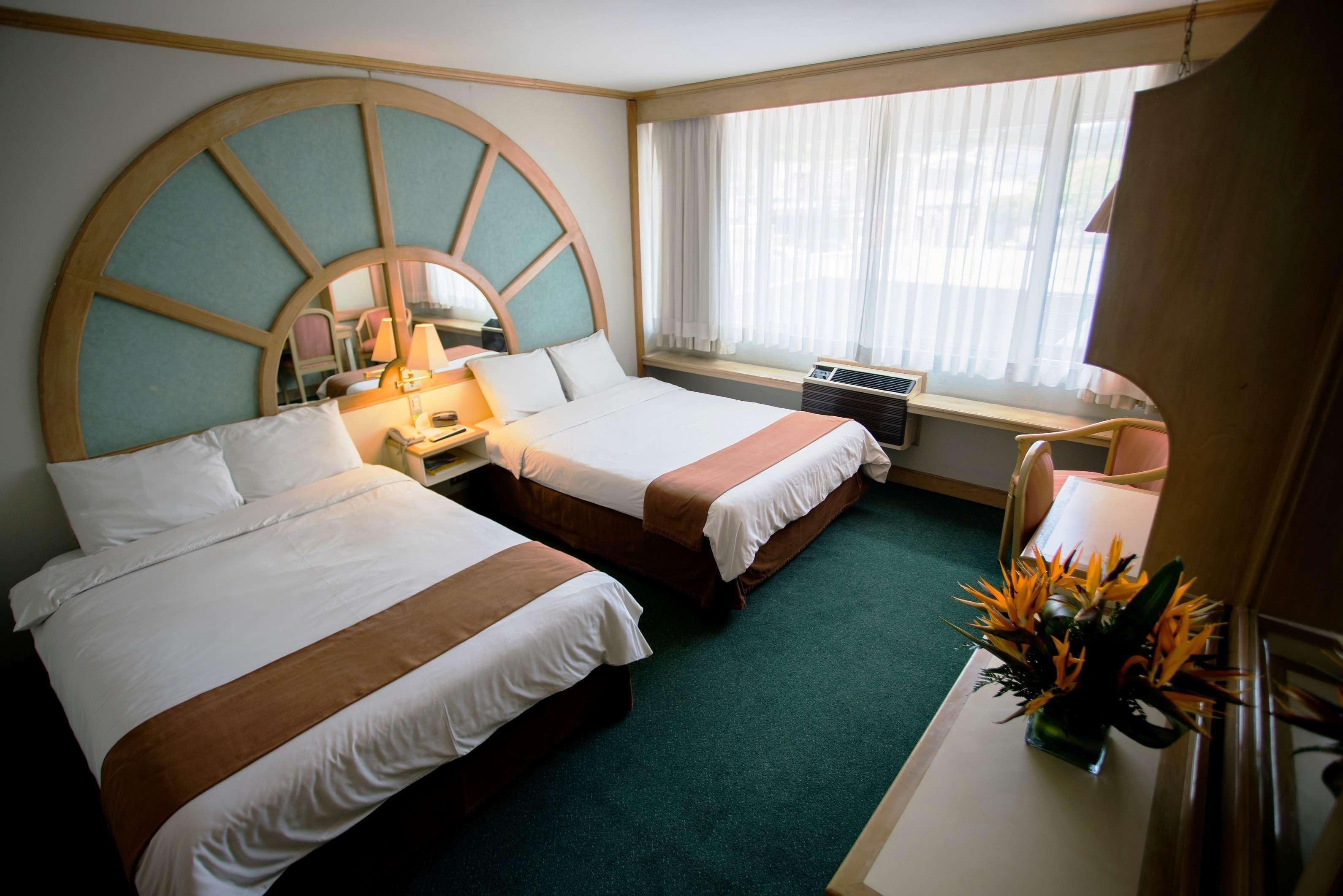 Best Western Plus - Magee Inn & Suites Eksteriør bilde